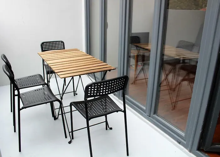 Bonjardim Flats - T2 Com Varanda